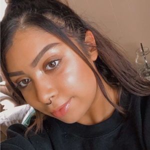 Meet your Posher, Cheyanne